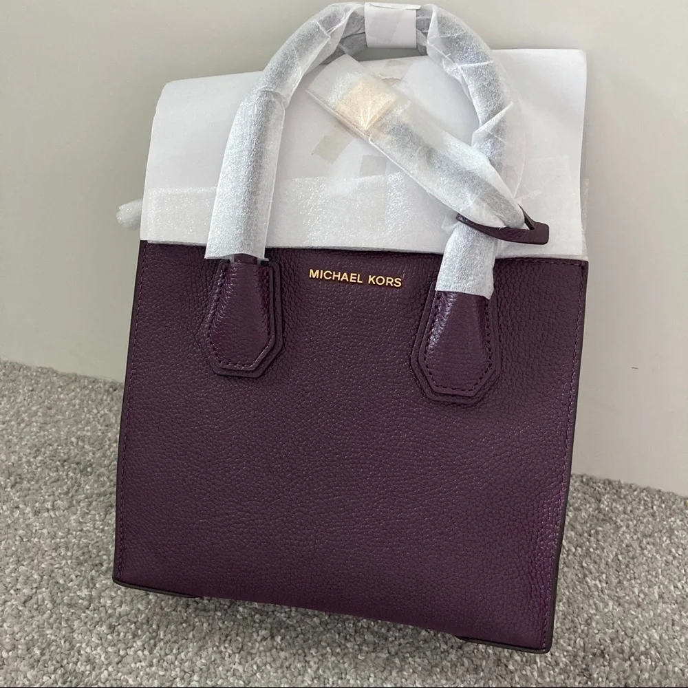 Michael Kors Mercer crossbody bag NWT classic